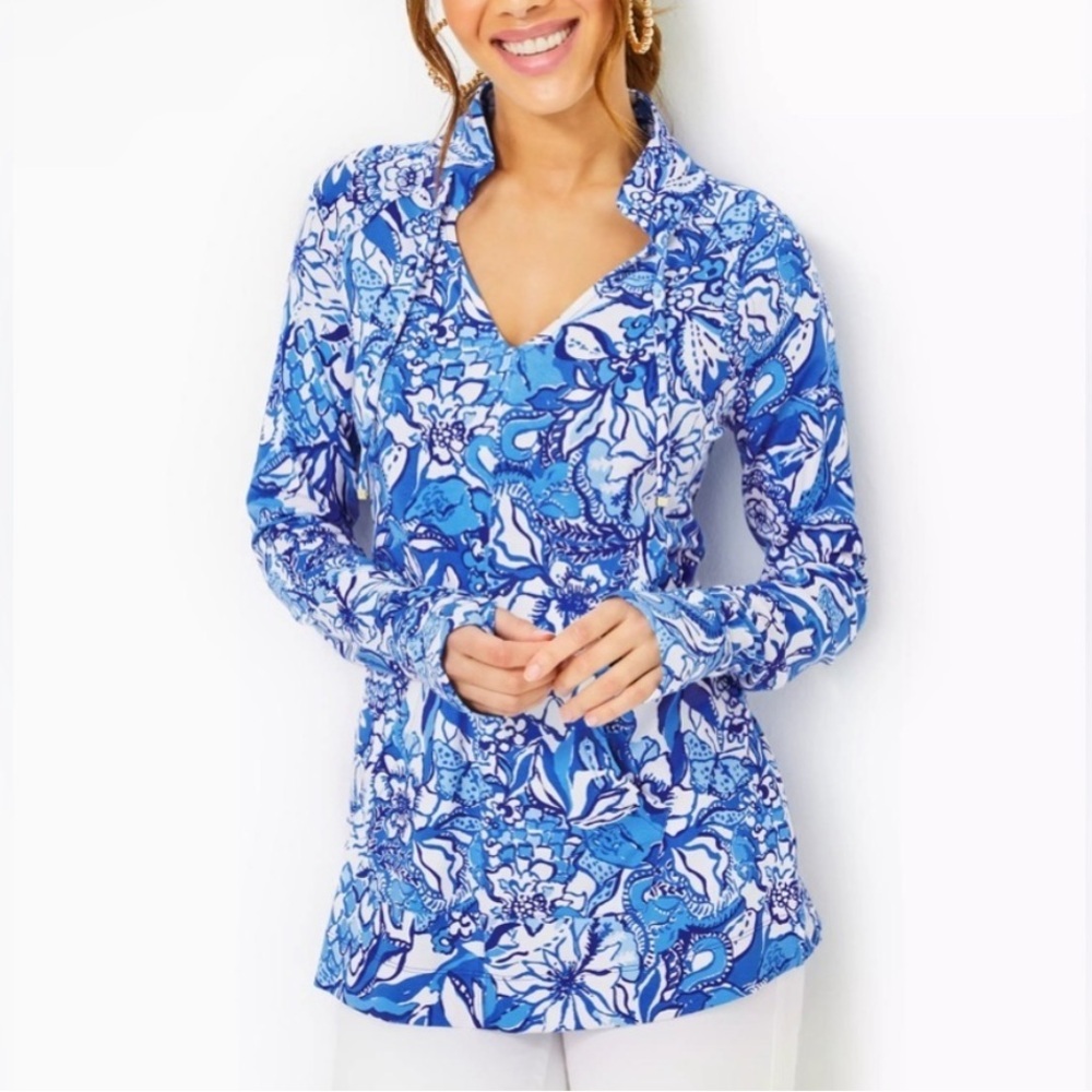 Lilly Pulitzer CASSI UPF 50+ POPOVER BLUE TANG FLOCKING FABULOUS Medium NWT